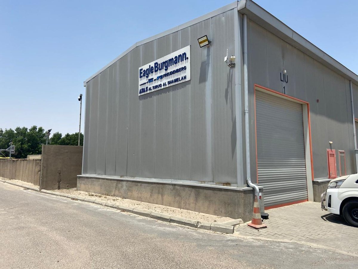 Inside the ATAS Service Center — EagleBurgmann sealing test area with workbenches and product displays
